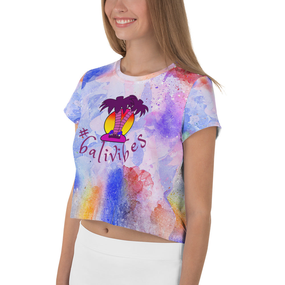 sporty-cropped-top-_bailvibes-wickedyo-all-over-print-crop-tee-white 5